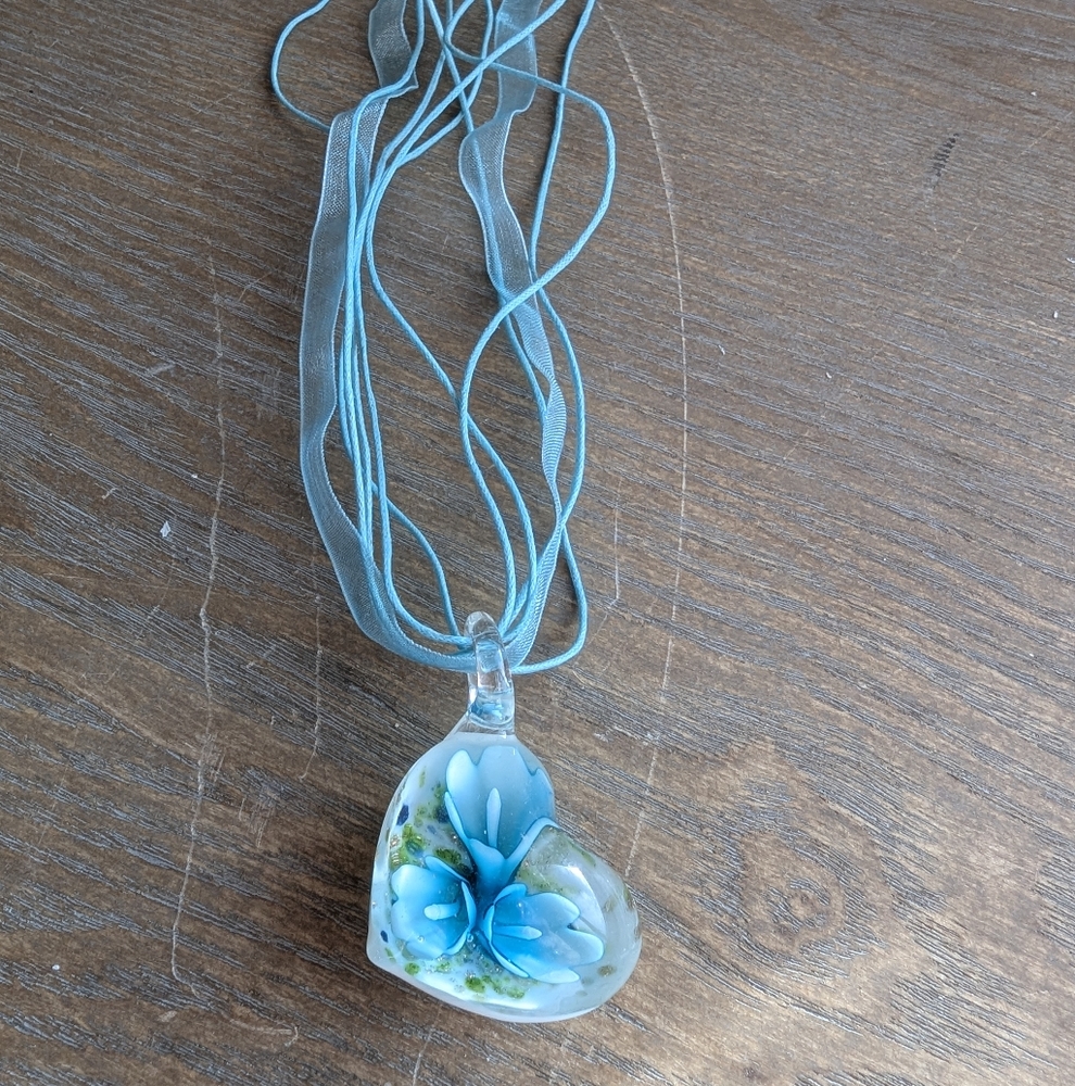 Stunning Blown Glass Blue Floral Heart Pendant